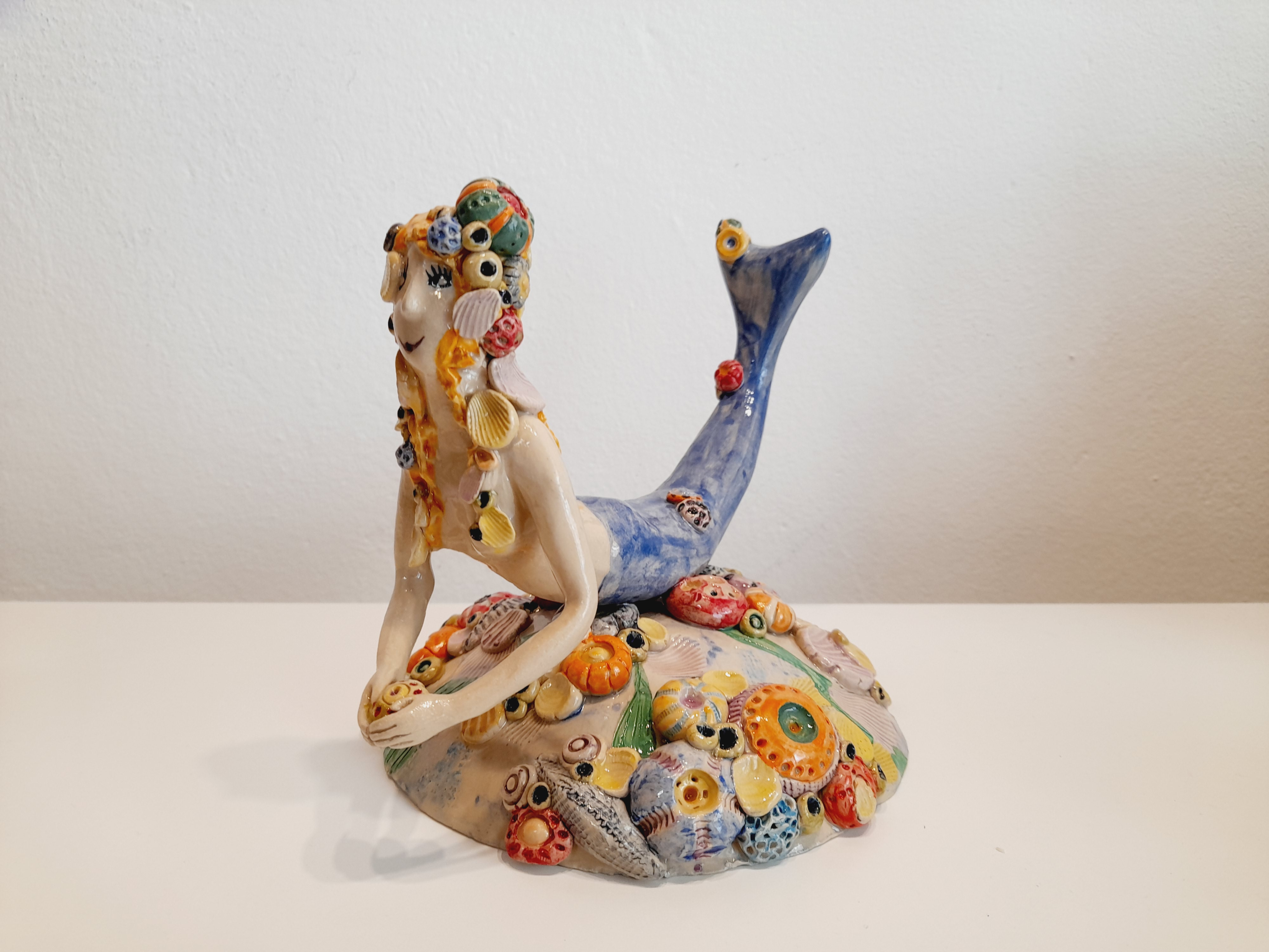 Meerjungfrau auf Korallenriff  16 cm x 20 cm 230,00 €