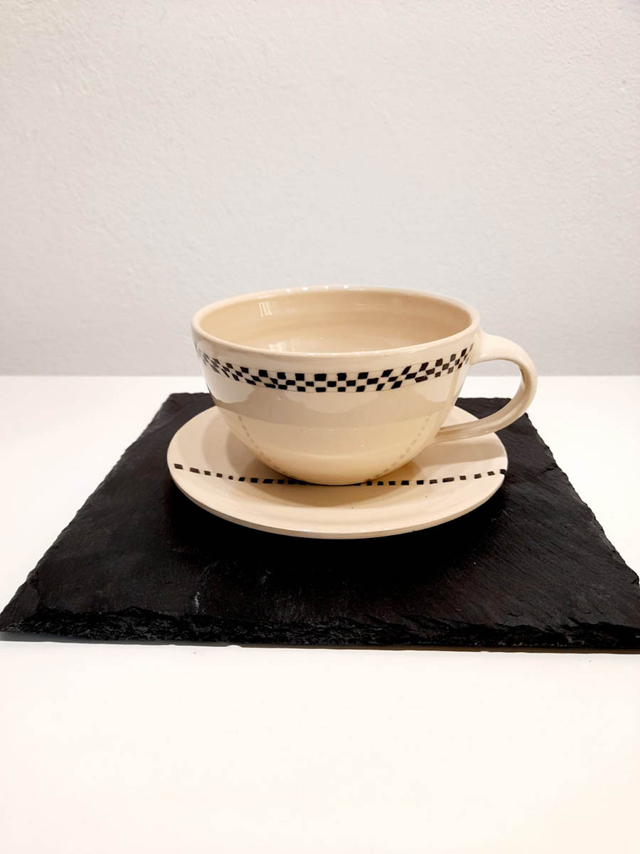 Unikati - Karodekor - Tasse mit Untertasse