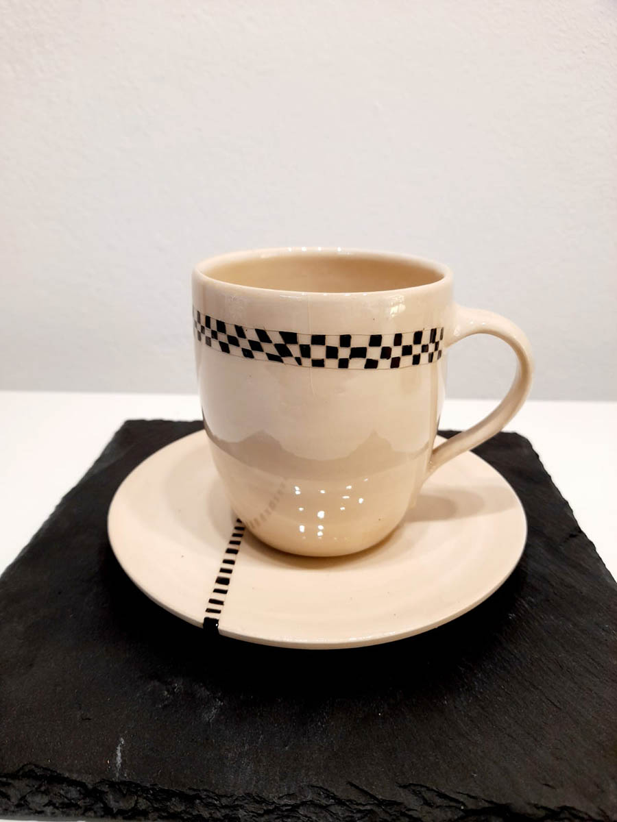Unikati - Karodekor - Tasse mit Untertasse